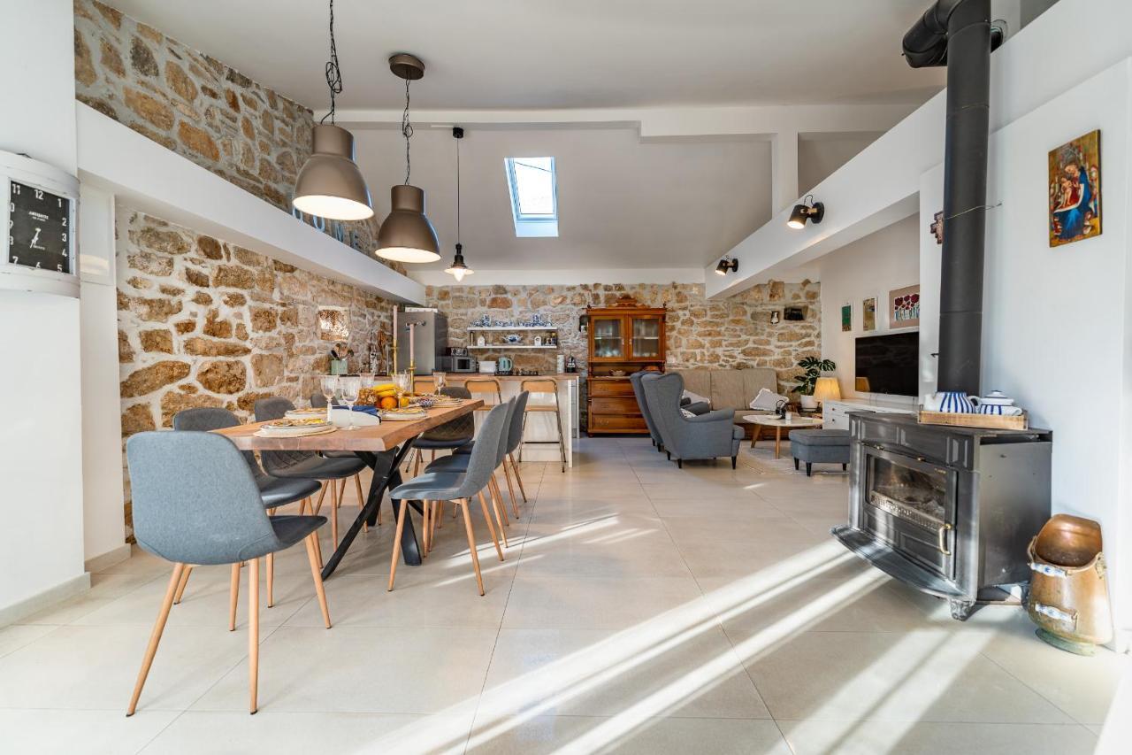 Holiday Home - Villa Thorak Anic Luaran gambar